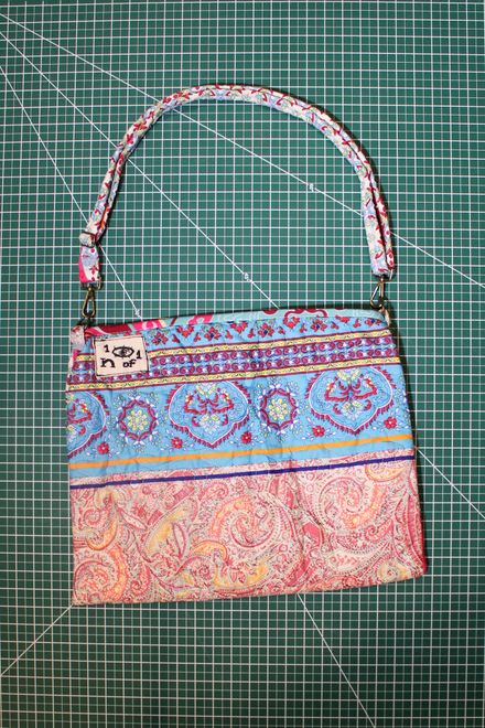 PAISLEY PILLOW CASE BAG 1OF1 01