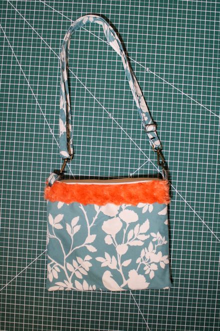 MONSTER BAG 1OF1 01