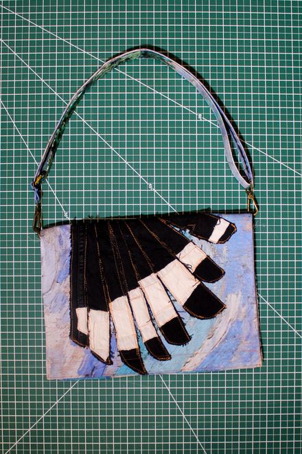 WATERPROOF LAPTOP BAG (WING) 1OF1 01