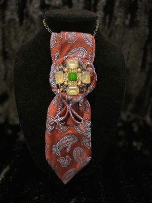 Fine and Dandy 581