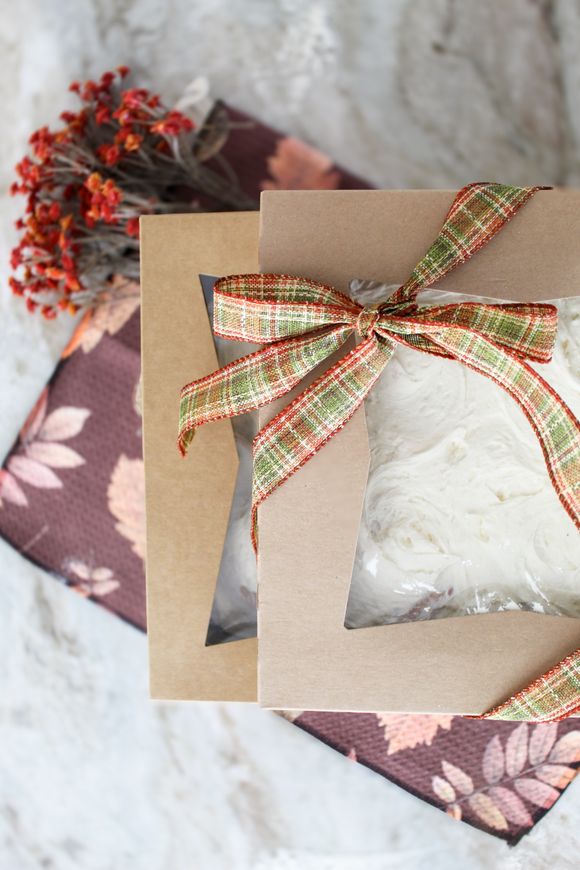 Ready-to-Gift Cinnamon Rolls