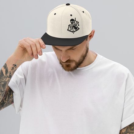 Skull &amp; Drones Snapback - Black Art