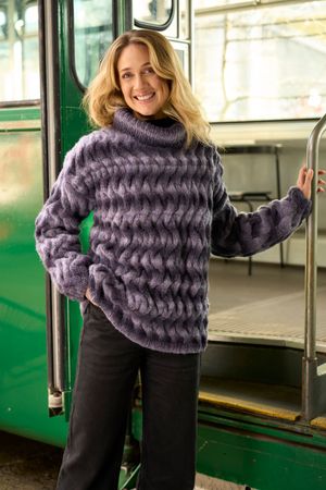 Pulli mit Flechtmuster