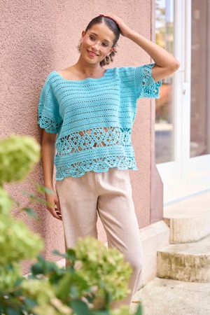 Häkelpulli mit Dreiecks-Blenden