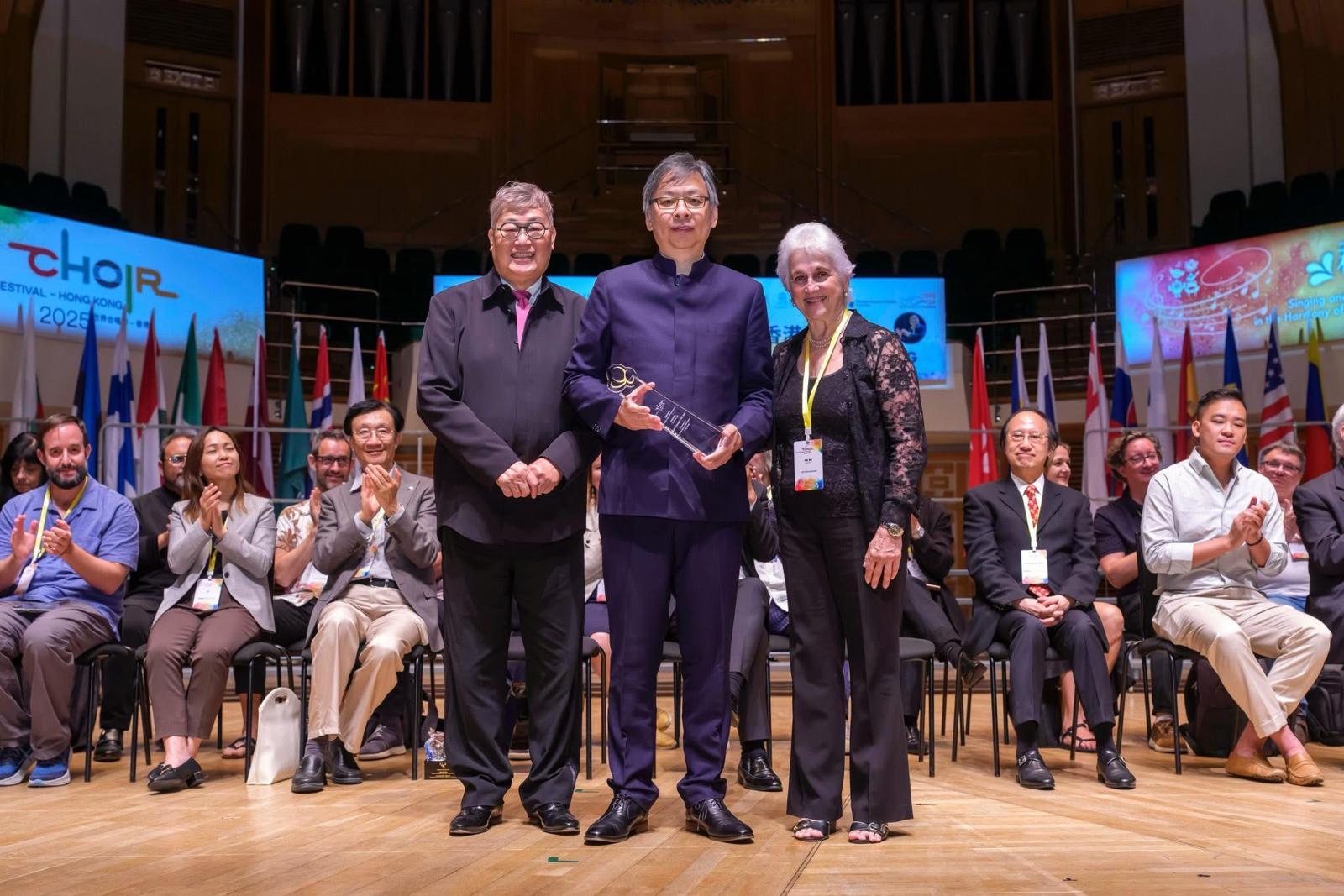 award2
