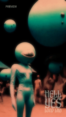 Loop #092 – Moonage Daydream