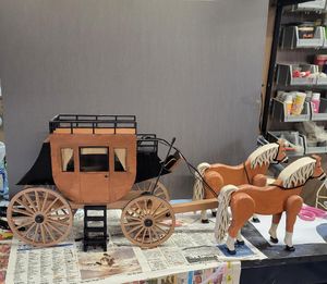 Stage coach Wagon w Horse Pattern