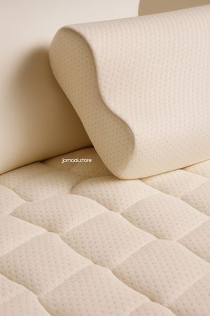 Orthopedic memory foam pillow and quilted mattress