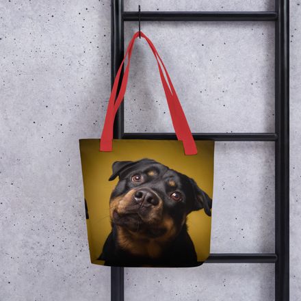 The Puzzled Protector: Rottweiler Head Tilt