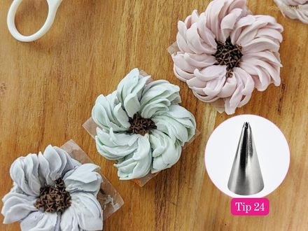 Tip 24 star stamen buttercream flower cake piping tip