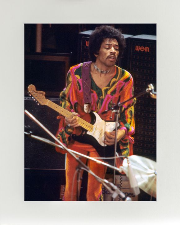 Jimi Hendrix - (Guitar Hero) - 1970 IOW Festival - Mounted Print - (20&quot;x16&quot;) [323372]