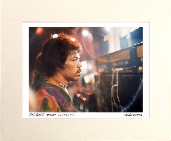 Jimi Hendrix - pensive - 1970 Isle of Wight Festival - Mounted Print - (12"x10") [320913]