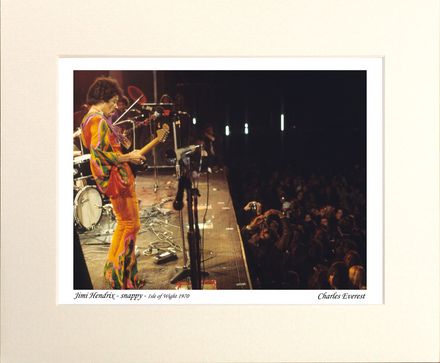 Jimi Hendrix - snappy - 1970 Isle of Wight Festival - Mounted Print - (12"x10") [323419]