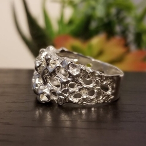 925 Sterling Silver Freeform Holes Fashion Ring 