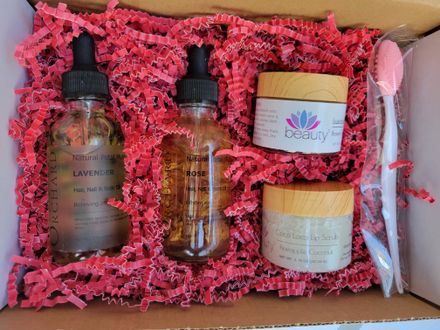 Lip Scrub &amp; Essential Oil Sampler 