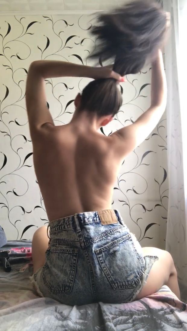 No Top Sexy Ponytail Play