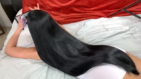 Jaidy Horizontal Hair BTS Style