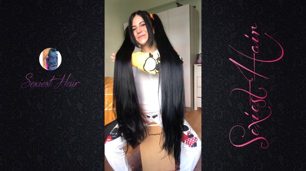 Duygu Pigtails Play