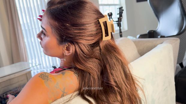 Stephanie Hair Clip 4k Pt 1 