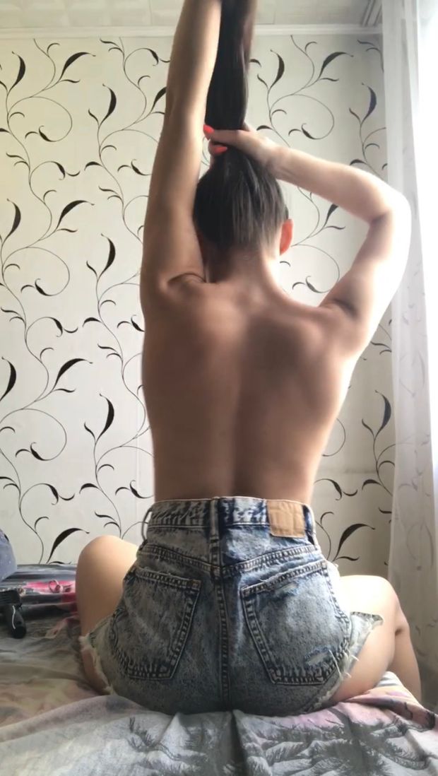 No Top Sexy Ponytail Play