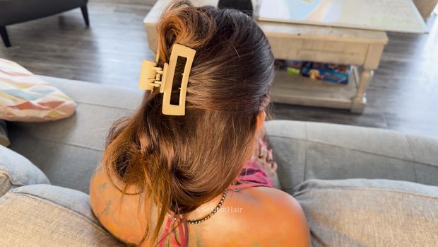 Stephanie Hair Clip 4k Pt 1 