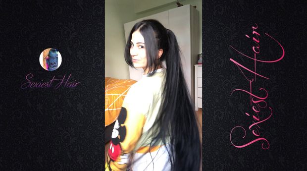 Duygu Pigtails Play