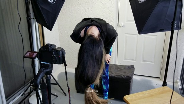 Nina Gym Fun Part 1 (Gets French Braid B 4 Gym)