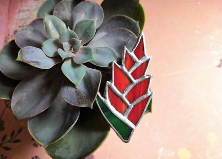 Stained glass bright red flower brooch. Tiffany Technique
