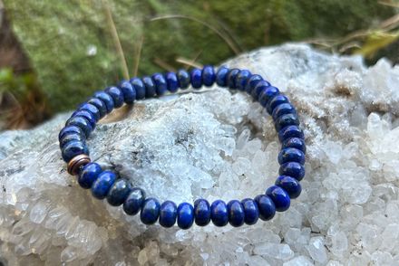 Lapis Lazuli Stretch Bracelet &quot;I know Myself&quot; 