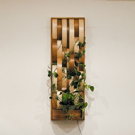 *SOLD* LED vertical planter // 41 x 13