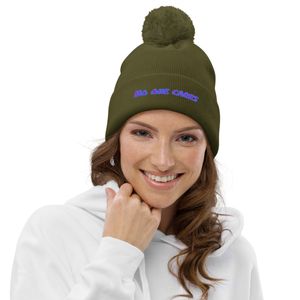 pom pom beanie 