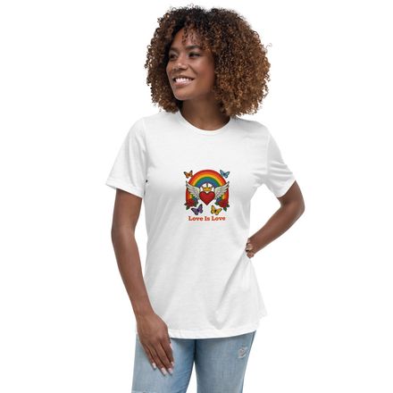 Women&#x27;s Relaxed T-shirt Love Is Love 