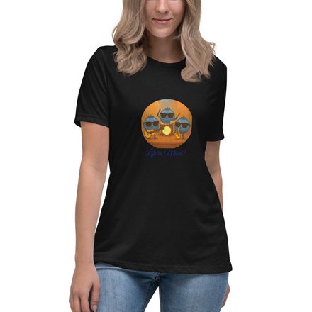 Women&#x27;s Relaxed T-shirt BLUEBERRIES