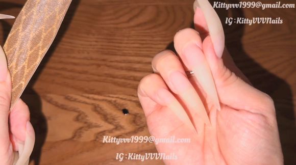 Sharpening my Long Sexy Natural Fingernails