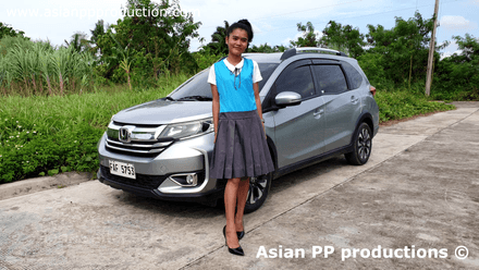 811 - Keyt revving Honda after schoo