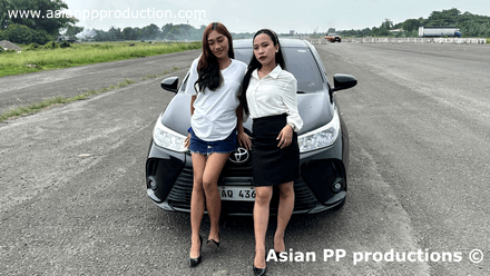 868 B - Liann hard revving Vios &amp; her friend with pedal cam