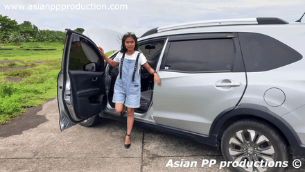 831 - Cristine trying to drive