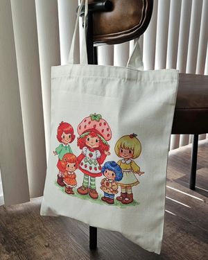 Strawberry Shortcake Retro Tote Bag
