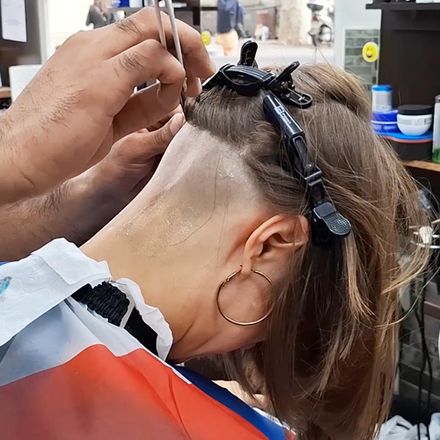 Winnie: double napeshave bob