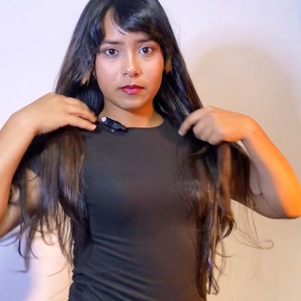 Girlfriends go bald together