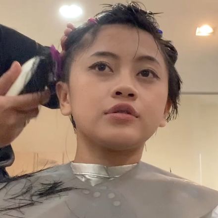 First person makeover: bob to pixie