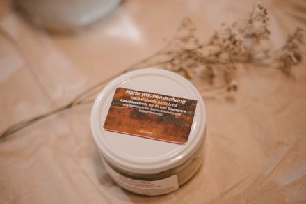 Harte Wachsmischung (Firniswachs) nach Gabriele Musebrink