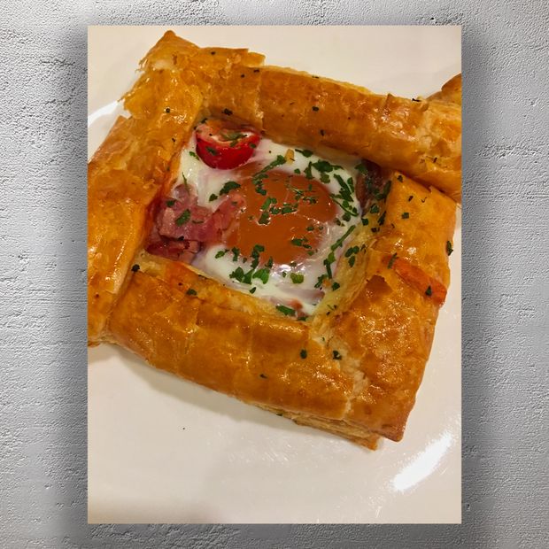 Delicious Egg and Bacon Puff Pastry Square Perfect Savory Breakfast Treat Photo Download
