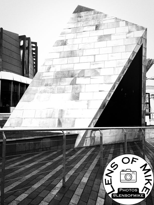 Modern Geometric Architecture in Black and White Urban Abstract Structure Photo Download