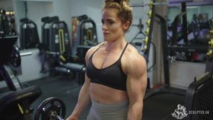 Dianna - In The Gym