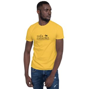 T-shirt in nero: L&#x27;originale maglietta di Toda Canarias