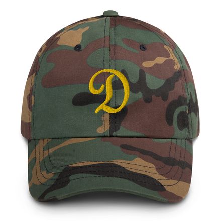 Hat with golden label &quot;D&quot;