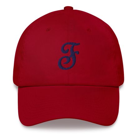 Hat with navy label &quot;F&quot;