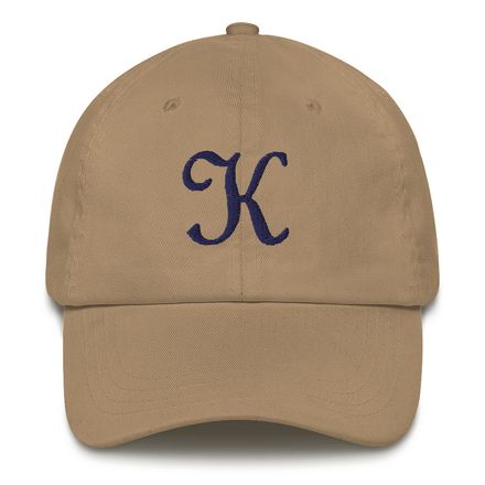 Hat with navy label &quot;K&quot;