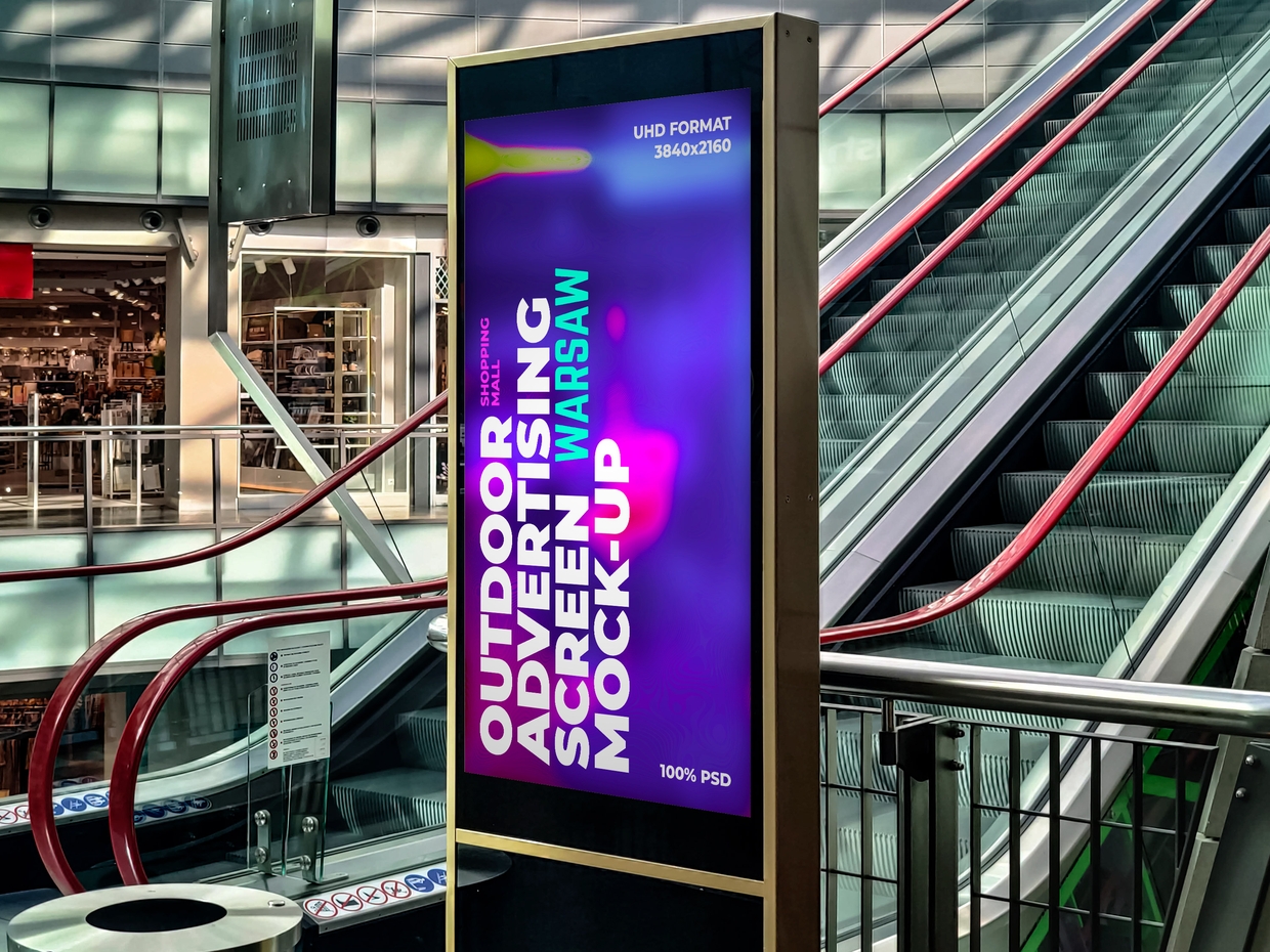 Free Outdoor Citylight Advertising Screen Mock-Up 5 v5